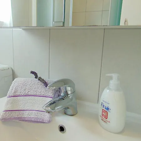 Apartment Vin - Excellent Location *
